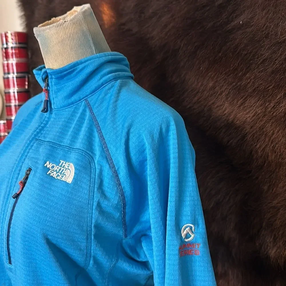 The North Face pullover L (5250)
